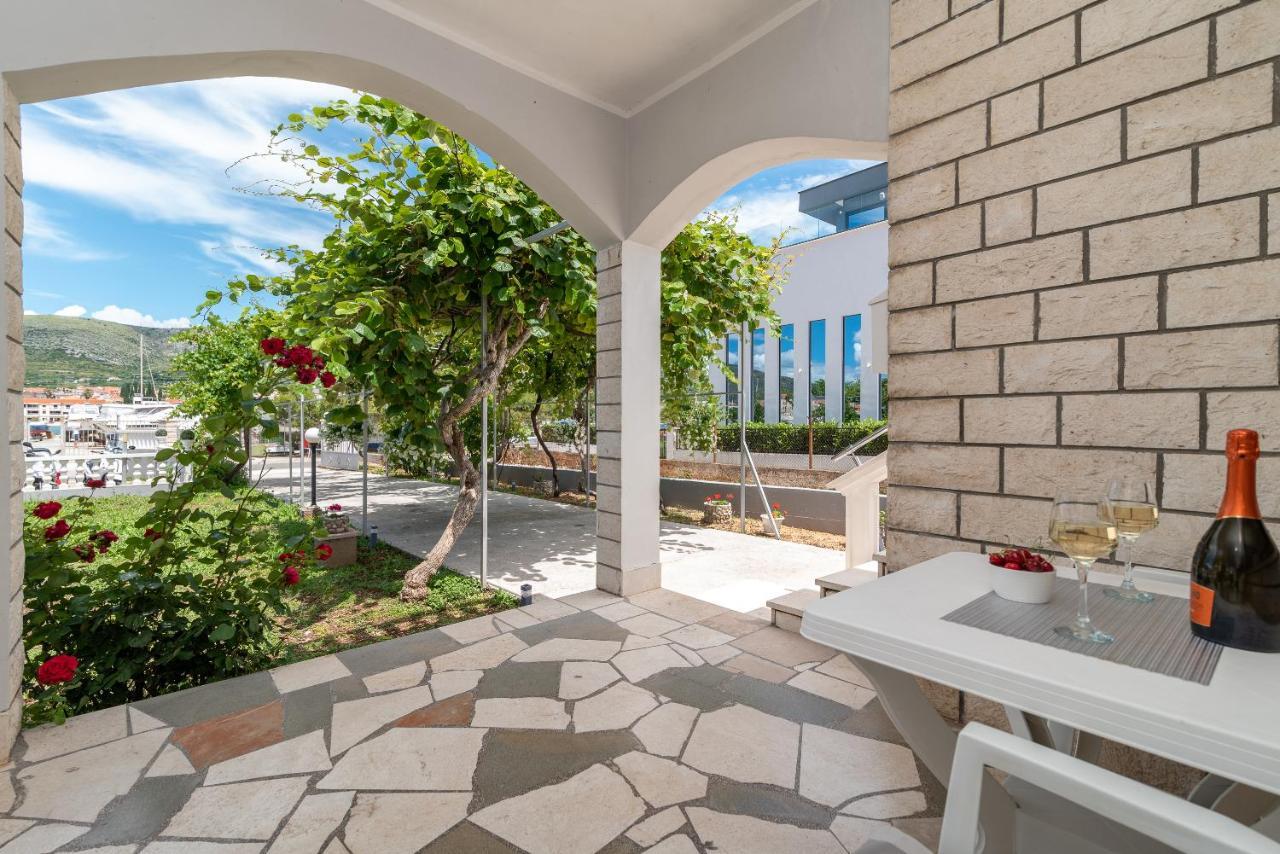 Apartments Bozan Trogir Kültér fotó
